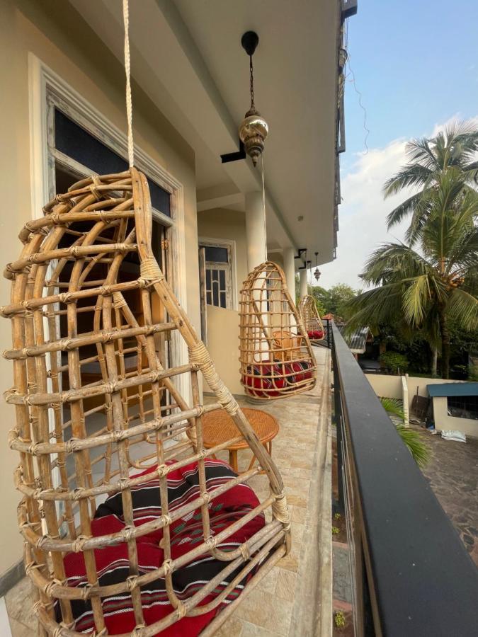 Habibi Hostel & Restaurant Unawatuna Luaran gambar