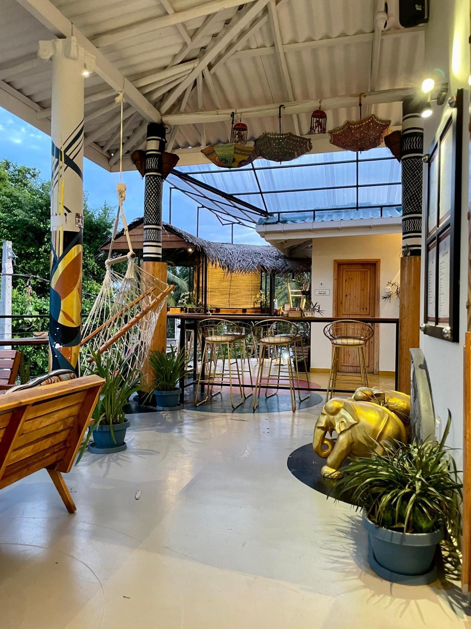 Habibi Hostel & Restaurant Unawatuna Luaran gambar