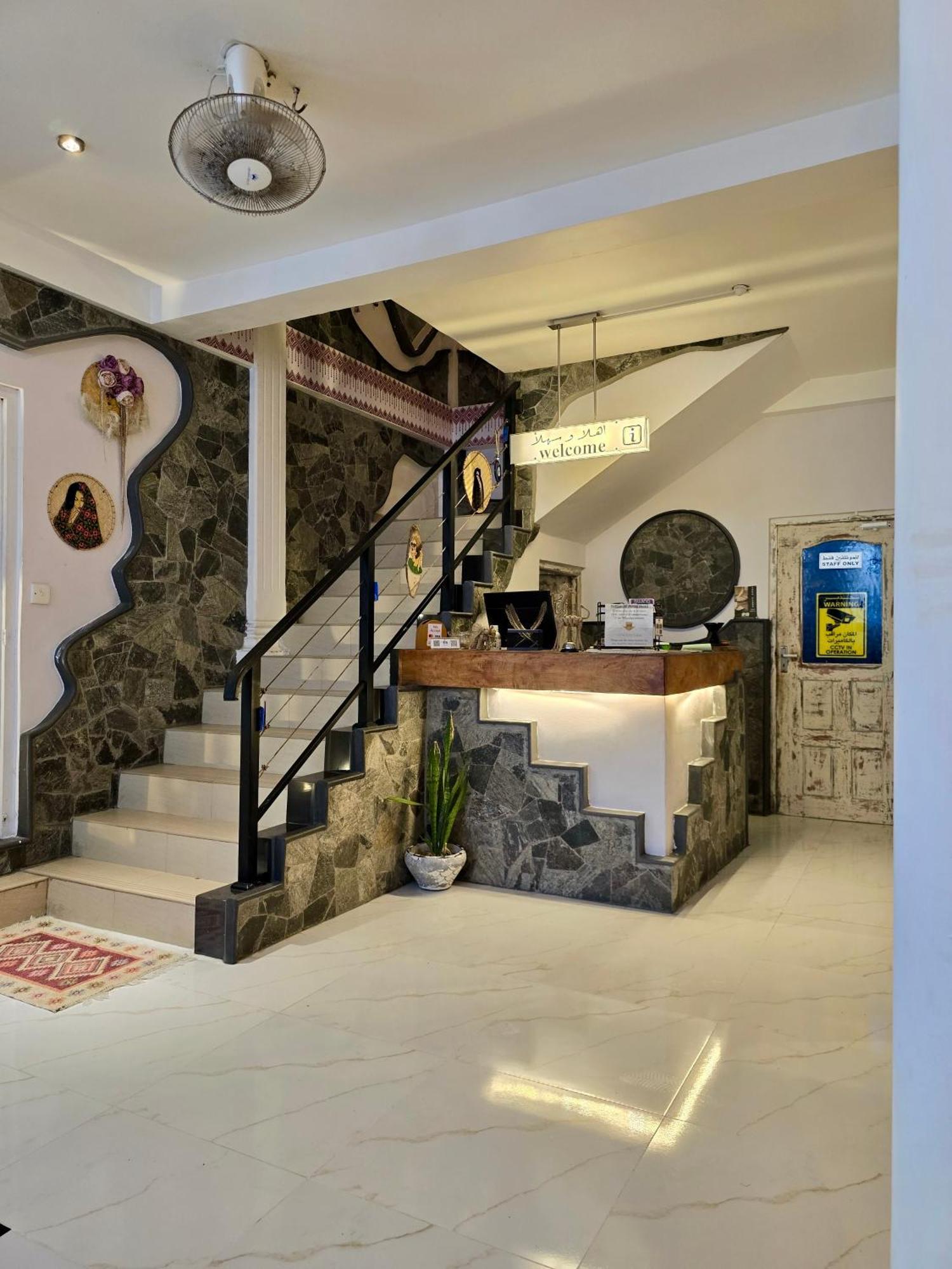 Habibi Hostel & Restaurant Unawatuna Luaran gambar