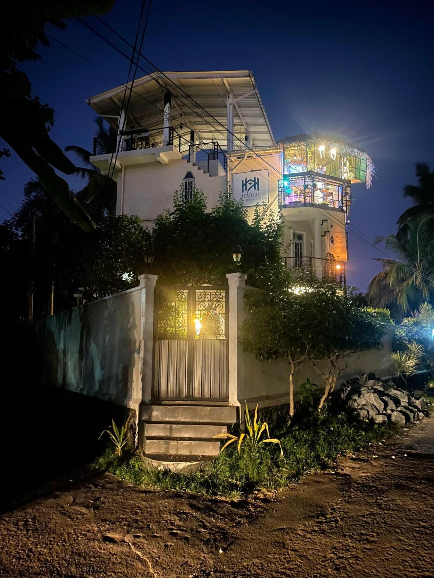Habibi Hostel & Restaurant Unawatuna Luaran gambar