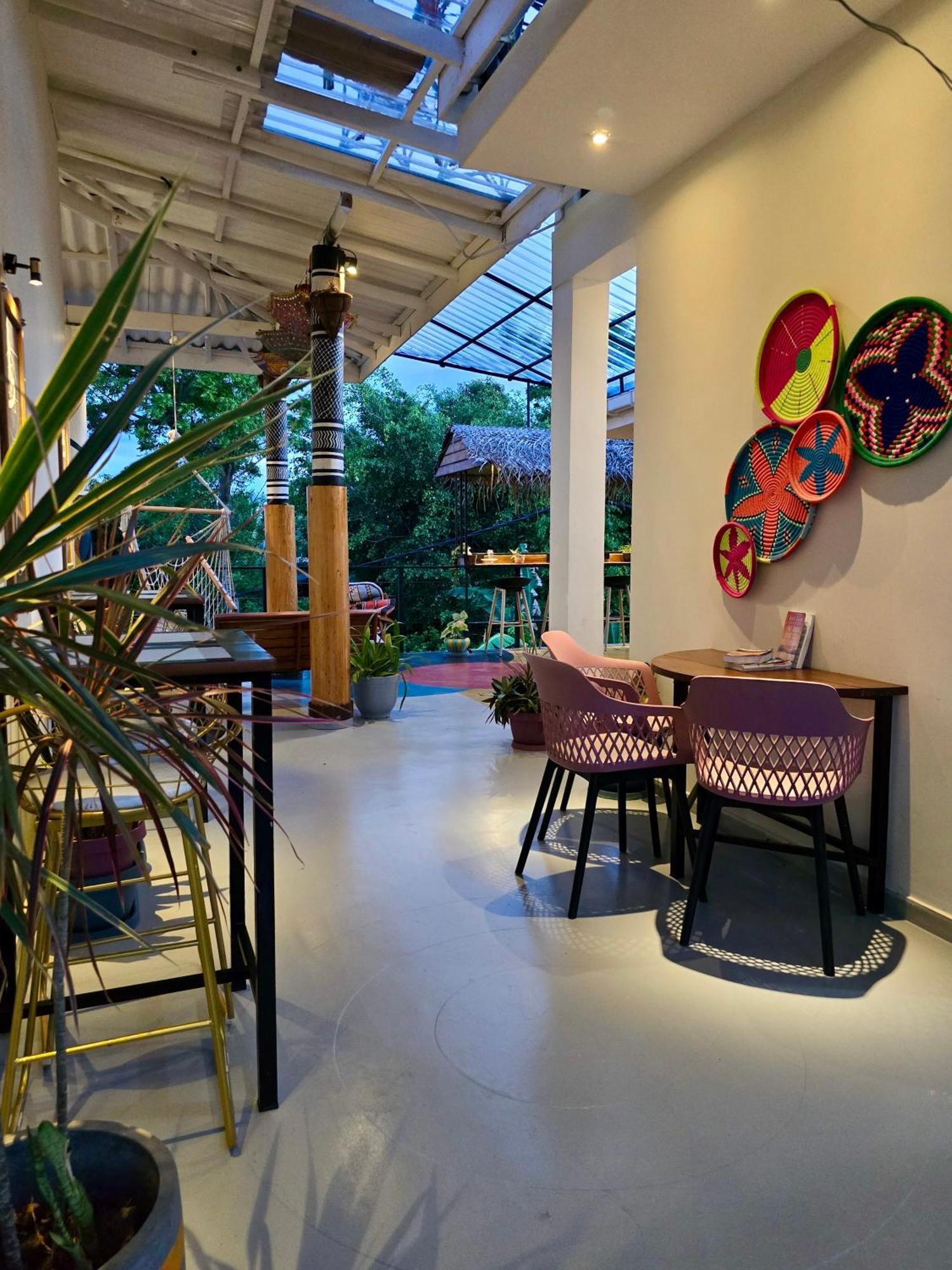 Habibi Hostel & Restaurant Unawatuna Luaran gambar