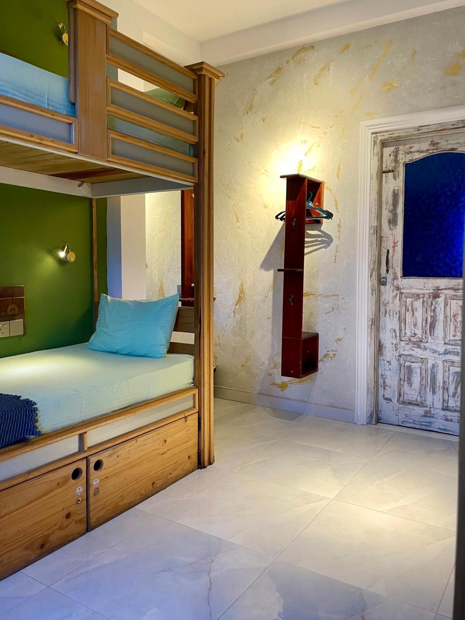 Habibi Hostel & Restaurant Unawatuna Luaran gambar