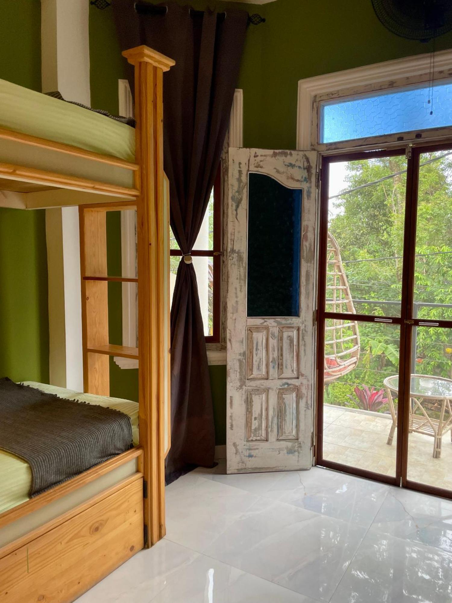 Habibi Hostel & Restaurant Unawatuna Luaran gambar