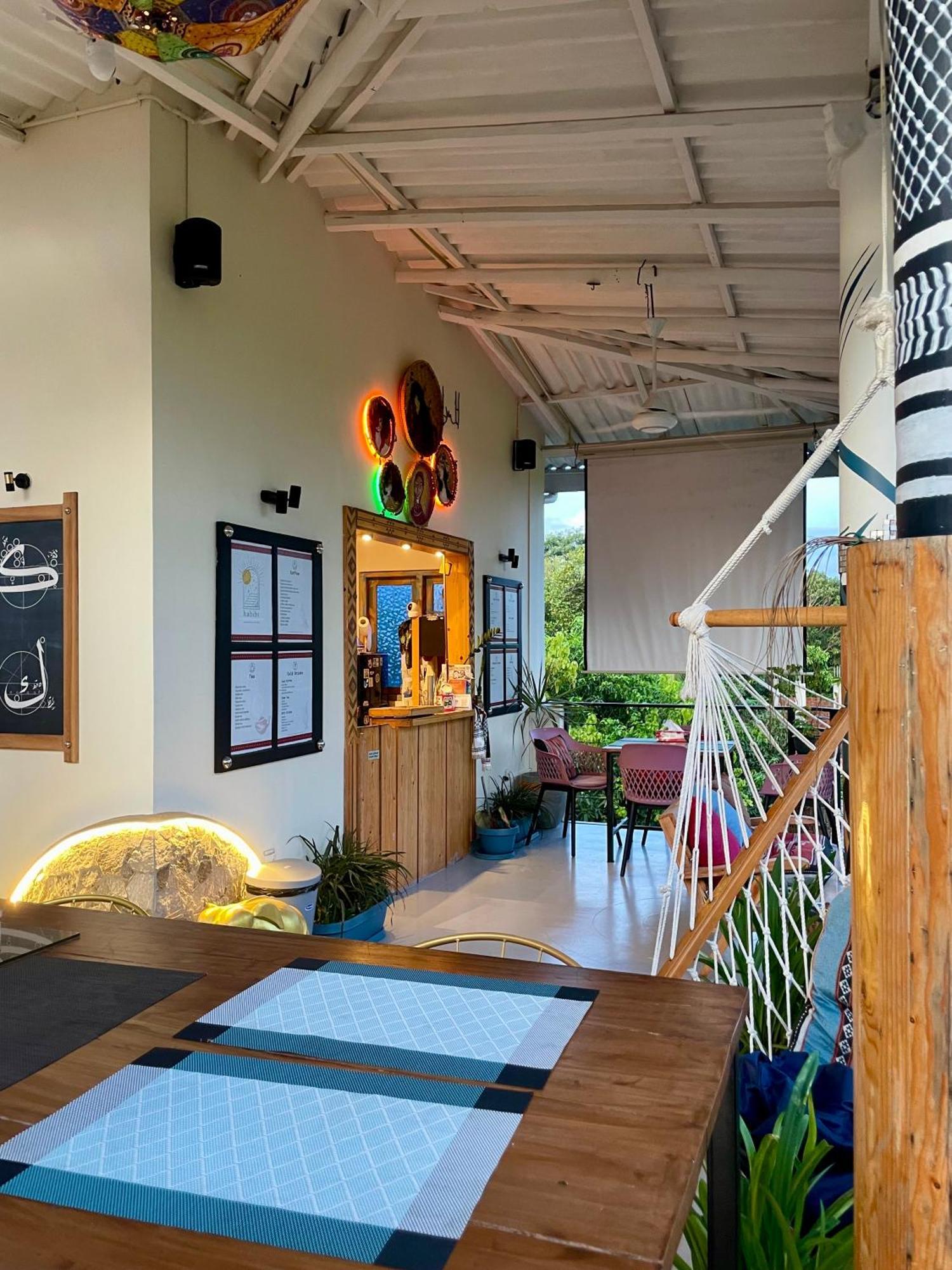Habibi Hostel & Restaurant Unawatuna Luaran gambar